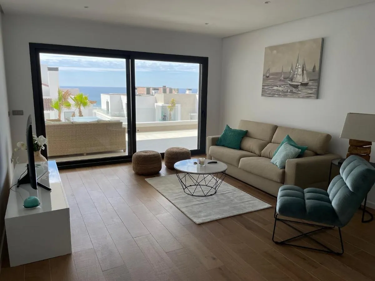 Modern 2 Beds Apartment In Alcaidesa